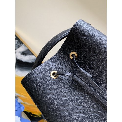lvbag-15435rewrwe_4_.jpg Louis Vuitton Wild at Heart NéoNoé Bucket Bag -26X22X27CM