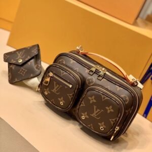 Louis Vuitton M80446 Utility Crossbody – 18*11*10CM