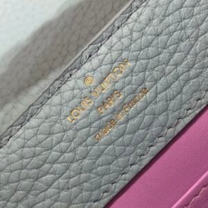 Louis Vuitton Capucines Bag-27*18*9CM