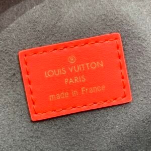 Louis Vuitton Pochette Metis Handbags-25*19*7CM