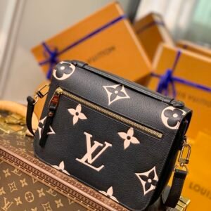 Louis Vuitton Pochette Metis Handbags-25*19*7CM