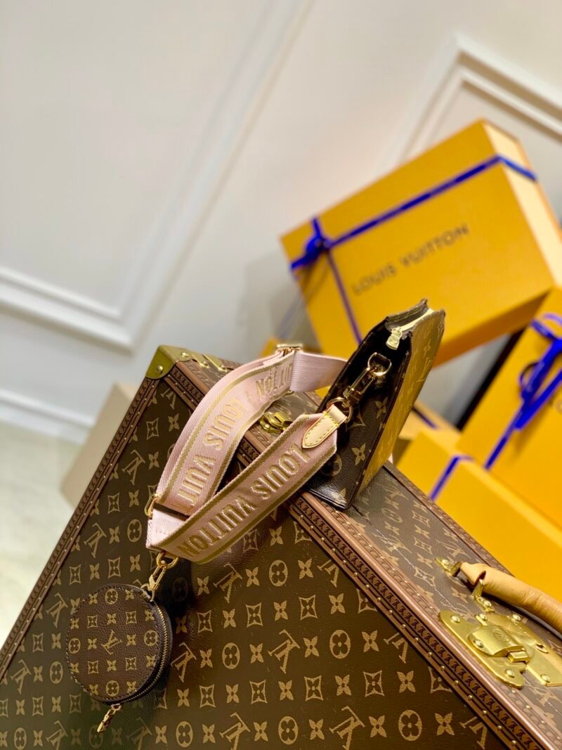 Louis Vuitton M47546 Toiletry Handbags- 26-19.0×15.0x6CM