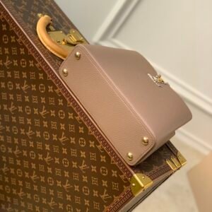 Louis Vuitton Capucines Bag-27*18*9CM