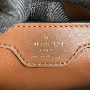 Louis Vuitton Capucines Bag-27*18*9CM