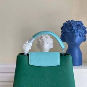 Louis Vuitton Capucines Bag-27*18*9CM