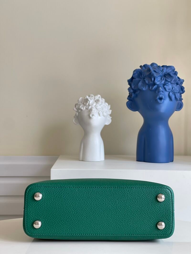 Louis Vuitton Capucines Bag-27*18*9CM