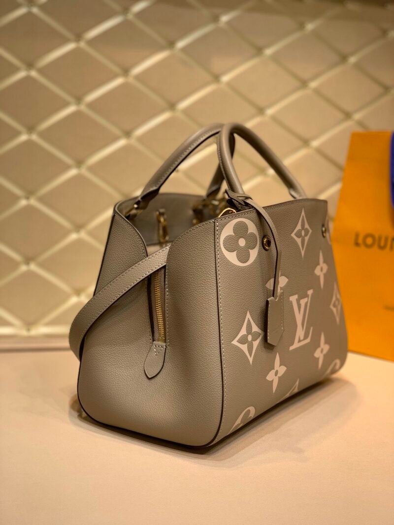 lvbag-42324rfedw_3_.jpg Louis Vuitton Montaigne MM-33*23*15CM