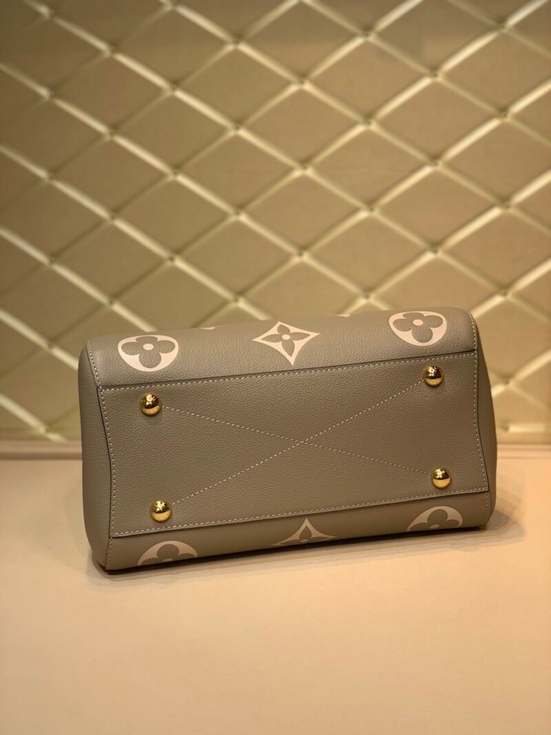lvbag-42324rfedw_7_.jpg Louis Vuitton Montaigne MM-33*23*15CM