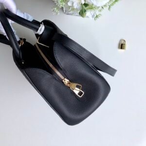 Louis Vuitton Montaigne MM-33*23*15CM