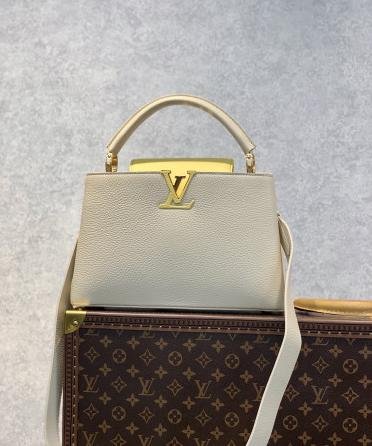 lvbag-8421373rrrrrrrrrrrr_1_-1.jpg Louis Vuitton Capucines Bag-31.5*20*11CM