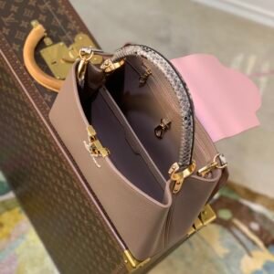 Louis Vuitton Capucines Bag-31.5*20*11CM