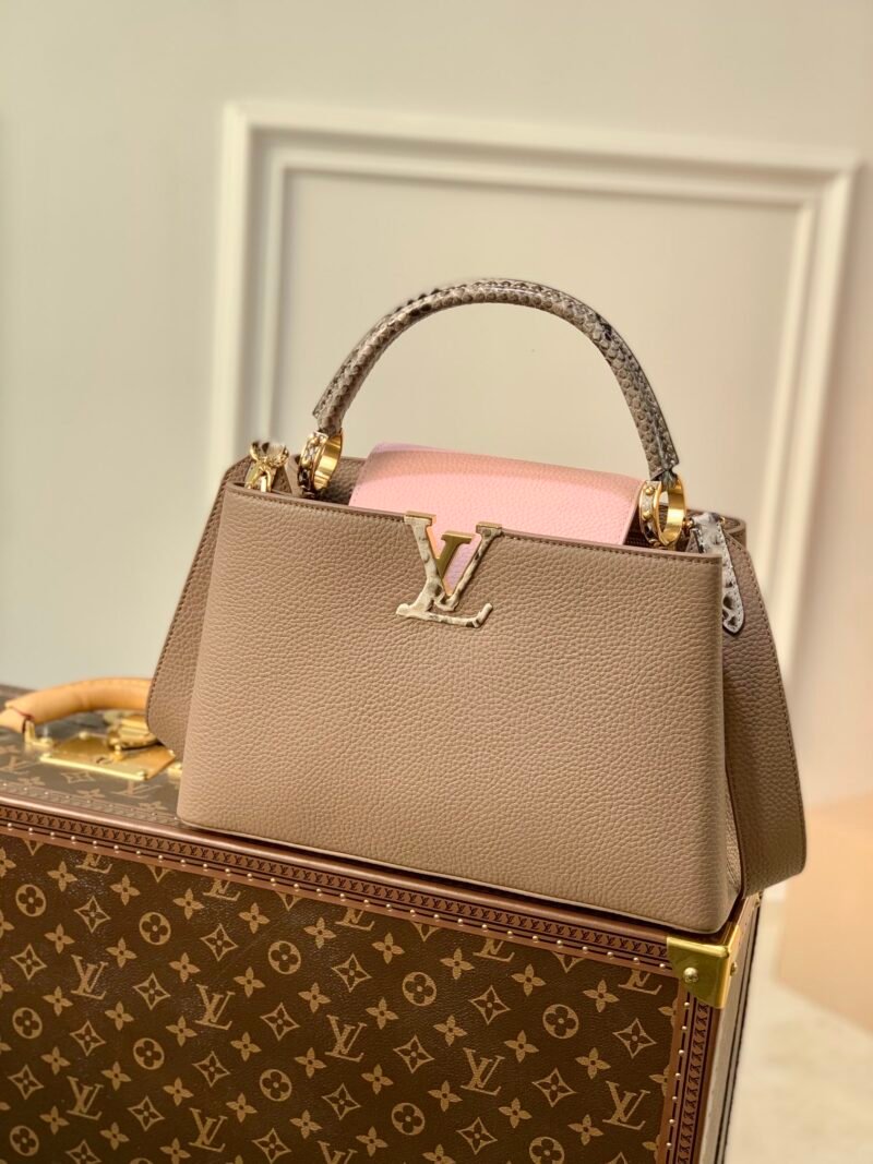 Louis Vuitton Capucines Bag-31.5*20*11CM