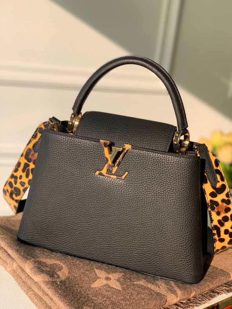 Louis Vuitton Capucines Bag-31.5*20*11CM