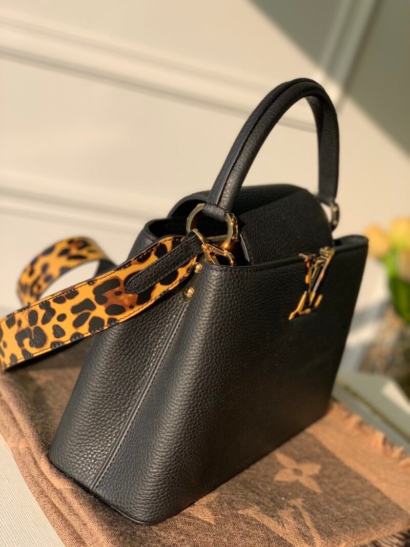 Louis Vuitton Capucines Bag-31.5*20*11CM