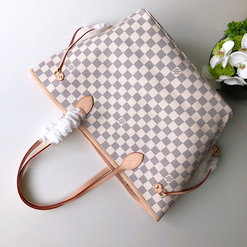 Louis Vuitton Neverfull MM (Pink Inside) -32*29*17CM