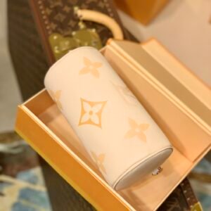 Louis Vuitton M45707 Papillon BB Handbag-20*10*10CM