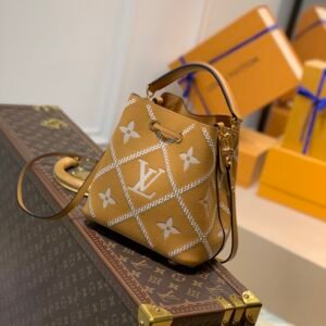 Louis Vuitton M46023 NeoNoe BB Handbag-20*20*13CM