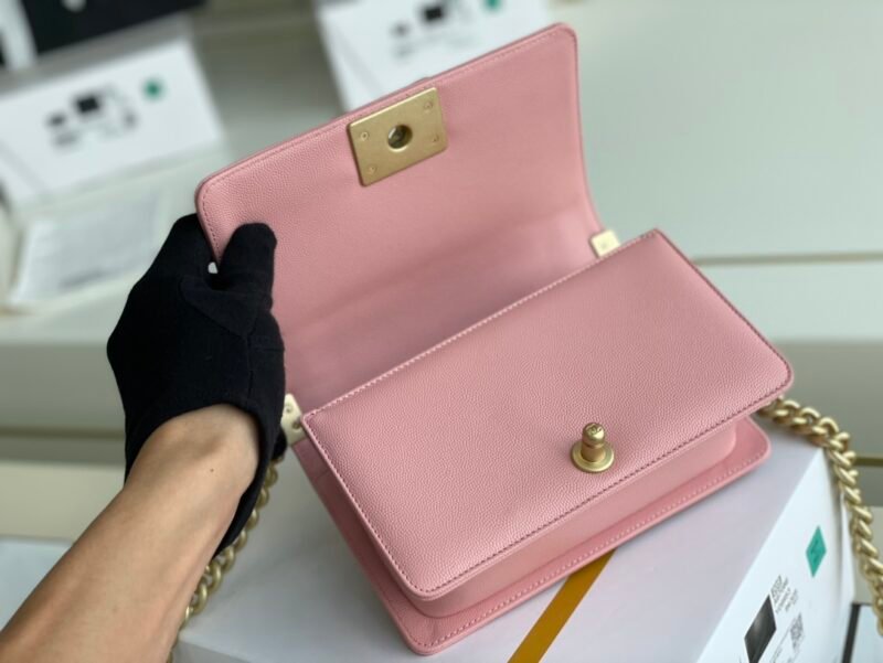 rew-054543rewrwerwe_4_.jpg Ch@nel Boy Bag-Caviar-20CM