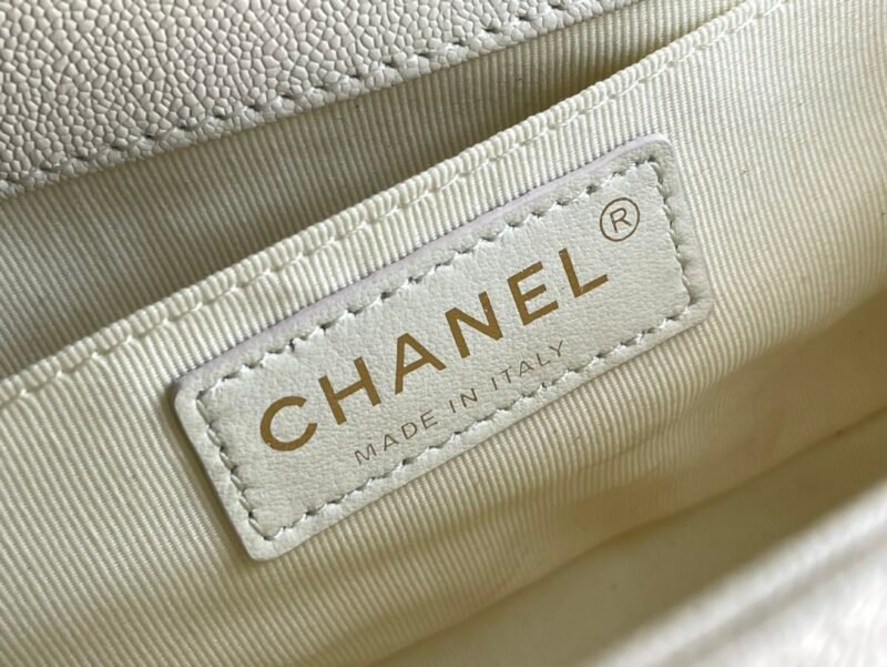 rew-05454_3_.jpg Ch@nel Boy Bag-Caviar-20CM