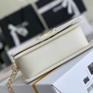 rew-05454_7_.jpg Ch@nel Boy Bag-Caviar-20CM