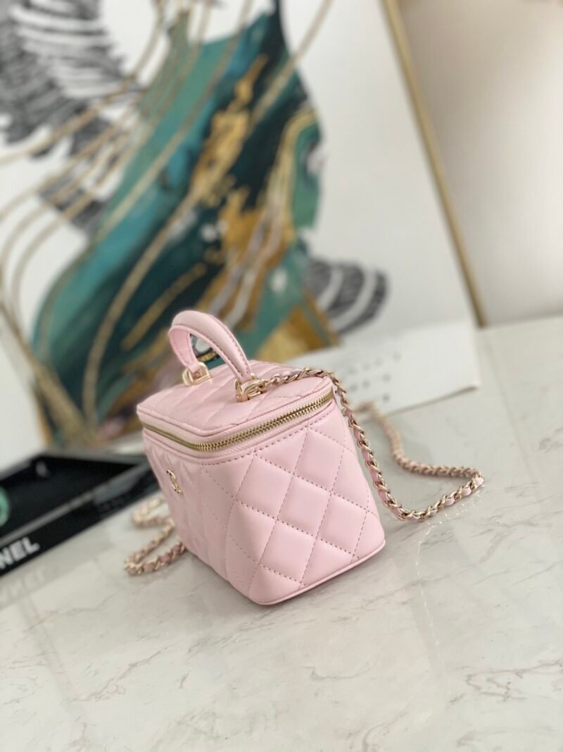 rew-954432221rewrwe_7_.jpg Ch@nel Cosmetic Bag-18CM