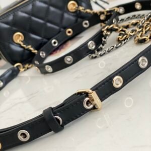 rew-9586443_3_.jpg Ch@nel Cosmetic Bag-18CM