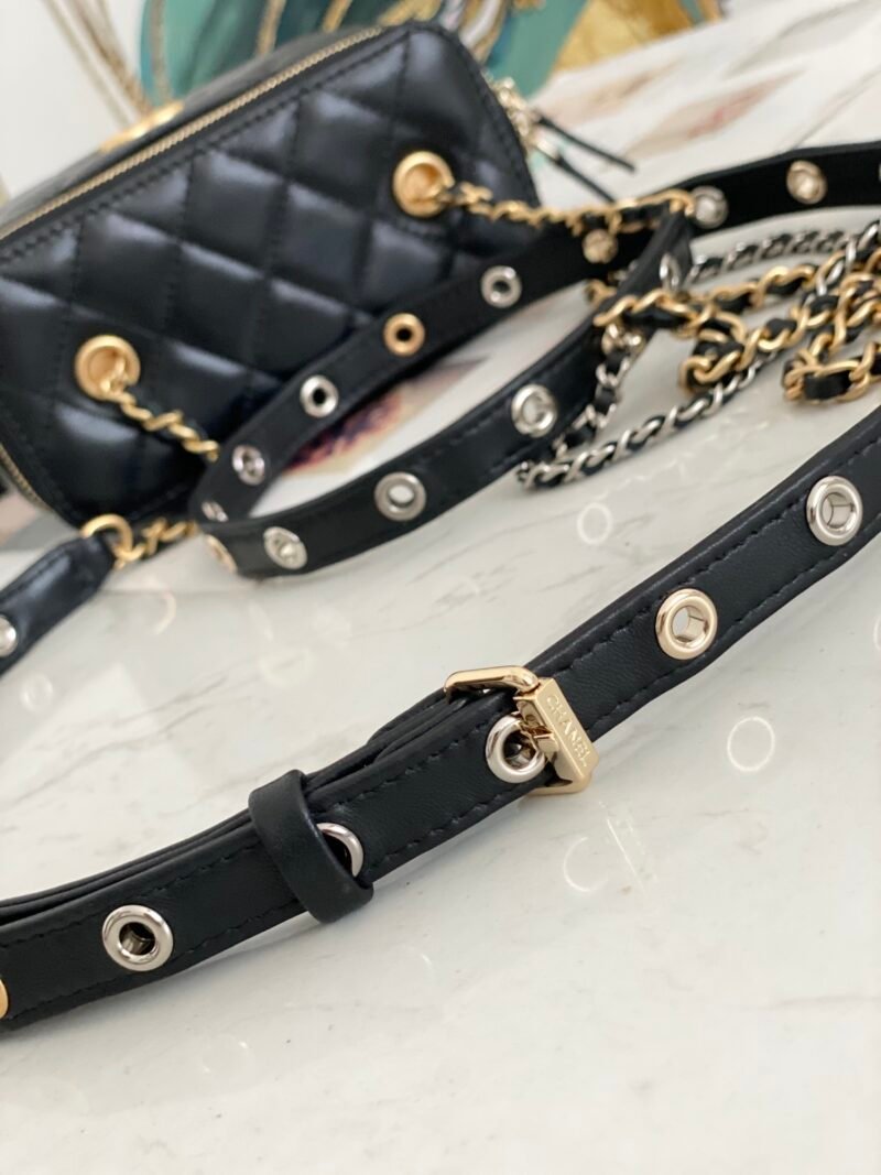 rew-9586443_3_.jpg Ch@nel Cosmetic Bag-18CM