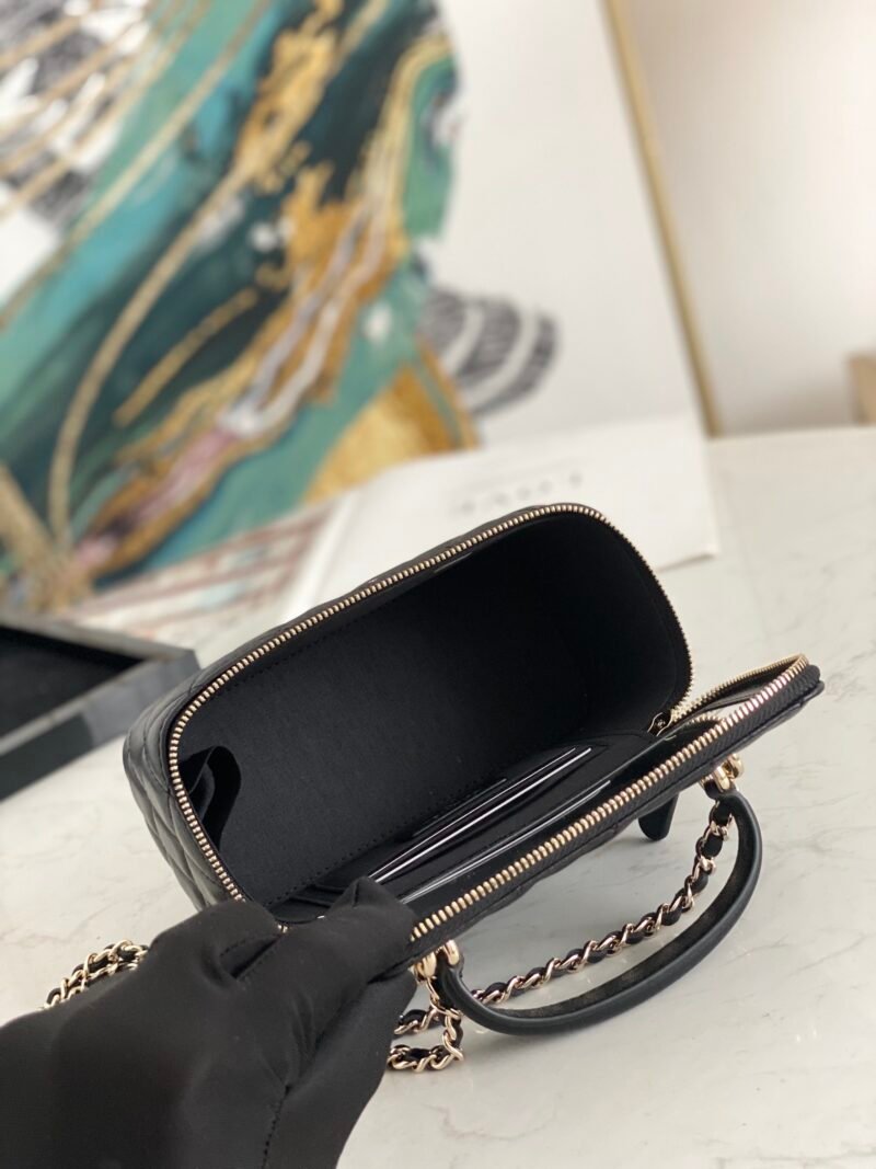 rew-958875433rewrewrew_1_.jpg Ch@nel Cosmetic Bag-9.5*17* 8CM