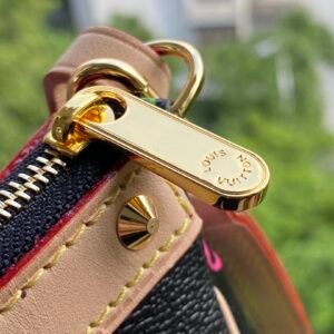 Louis Vuitton Pochette Accessories-21*13*3CM