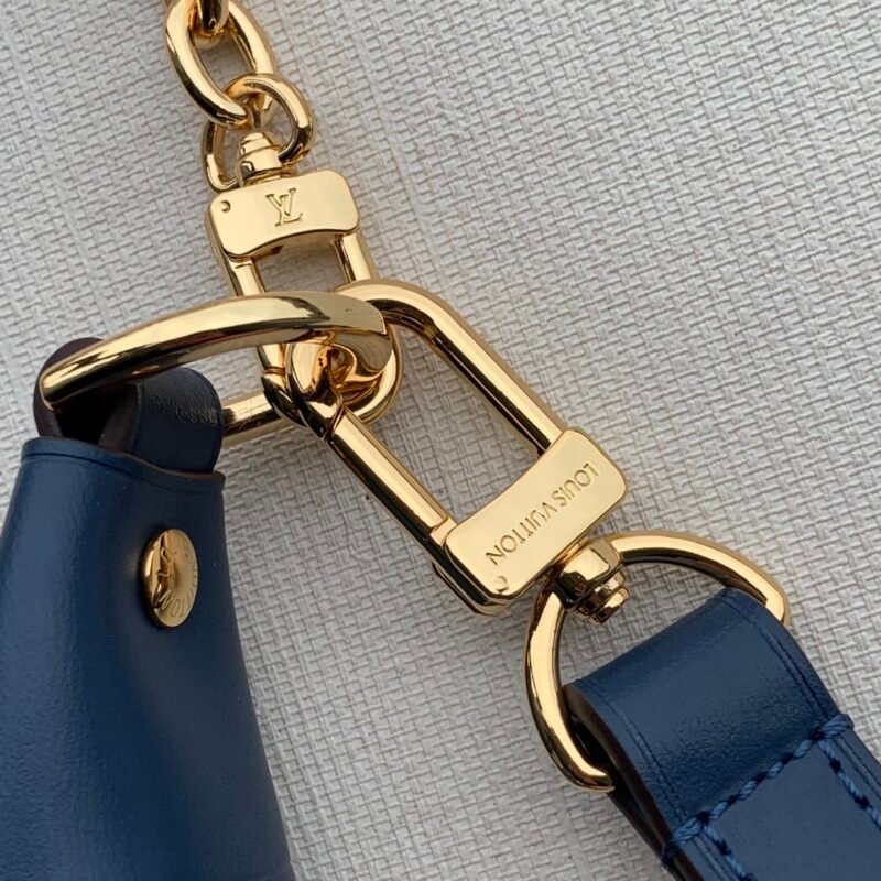 Louis Vuitton Loop Handbags-M40511-23*13*6CM