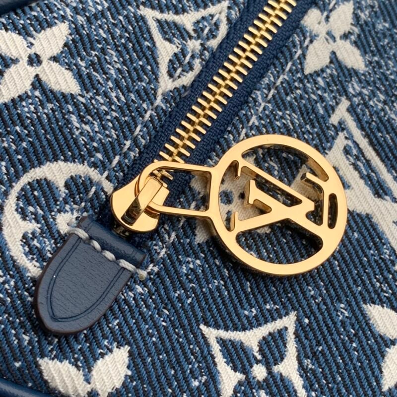 Louis Vuitton Loop Handbags-M40511-23*13*6CM