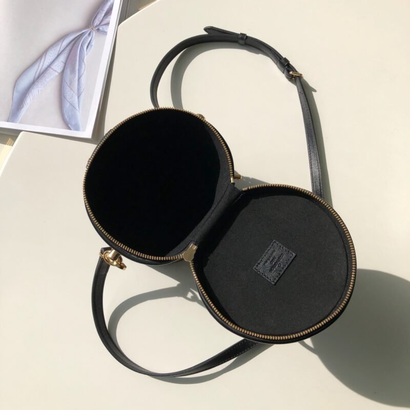 rwerew_8__1_5.jpg Louis Vuitton Cannes-15*17*15CM