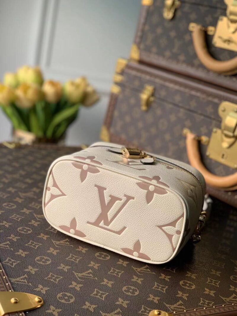 rwerwerwe_4_.jpg Louis Vuitton Vanity-14*19*10CM