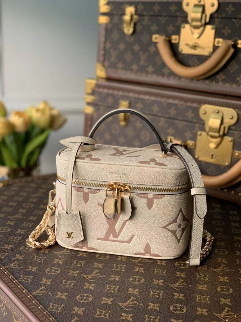 rwerwerwe_5_.jpg Louis Vuitton Vanity-14*19*10CM