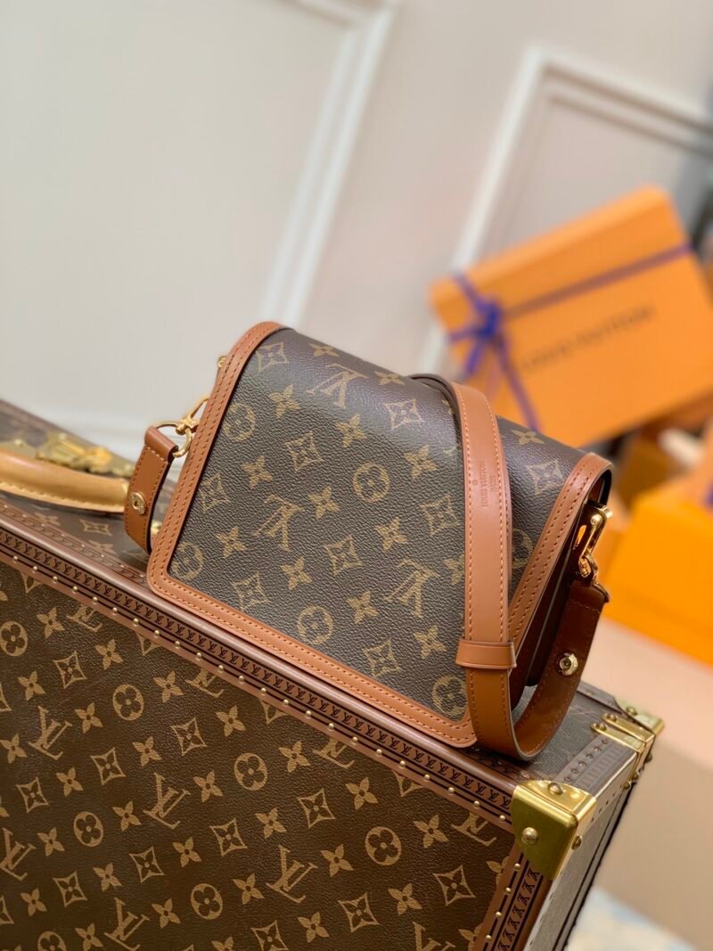 sh-1332243_3_.jpg Louis Vuitton Mini Dauphine Bag-20*15*9CM