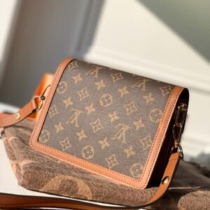 Louis Vuitton Mini Dauphine Bag-20*15*9CM