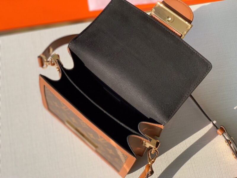 Louis Vuitton Mini Dauphine Bag-20*15*9CM