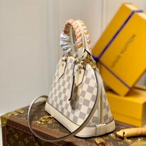 Louis Vuitton N41221 Alma BB-25*19*12CM