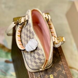Louis Vuitton N41221 Alma BB-25*19*12CM