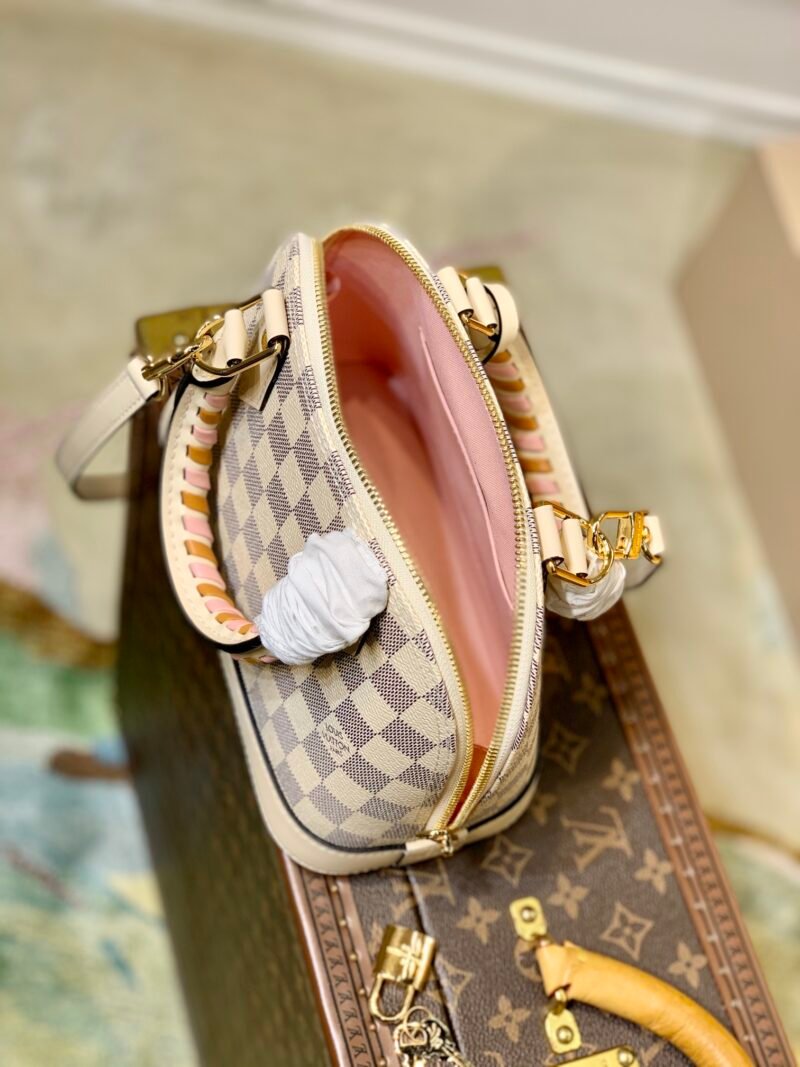 Louis Vuitton N41221 Alma BB-25*19*12CM
