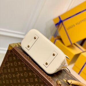 Louis Vuitton N41221 Alma BB-25*19*12CM
