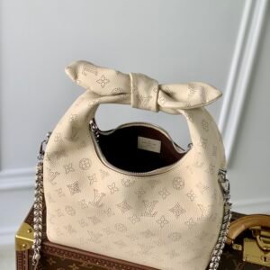 tert-0275433erwerwew_1_.jpg Louis Vuitton Why Knot Handbag-28*34*12CM