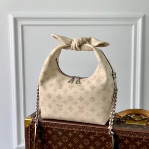tert-0275433erwerwew_6_.jpg Louis Vuitton Why Knot Handbag-28*34*12CM