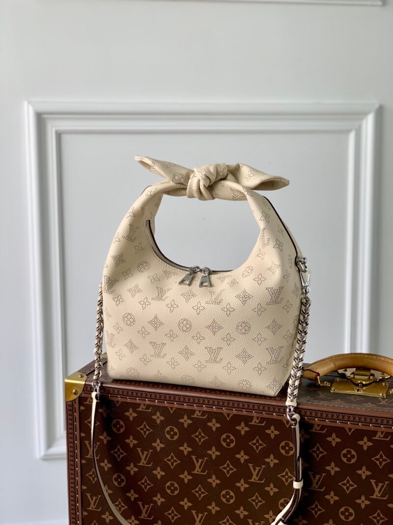 tert-0275433erwerwew_6_.jpg Louis Vuitton Why Knot Handbag-28*34*12CM