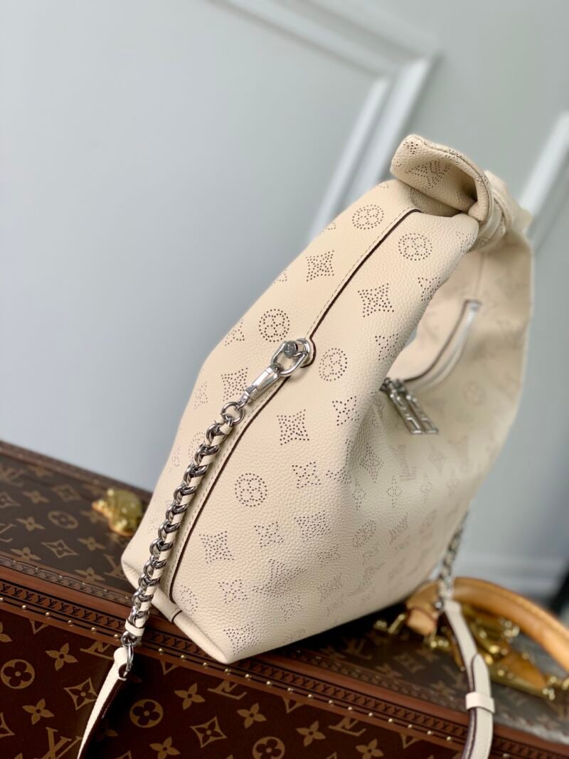tert-0275433erwerwew_7_.jpg Louis Vuitton Why Knot Handbag-28*34*12CM
