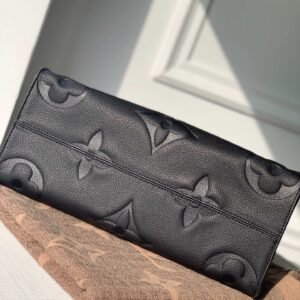 Louis Vuitton Onthego Handbag-35*28*15CM