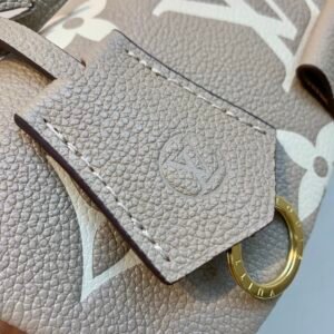 Louis Vuitton Madeleine BB Handbag-24*17*8.5CM