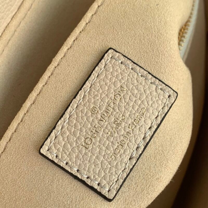 Louis Vuitton Madeleine Handbag-30.0 x 19.5 x 11CM