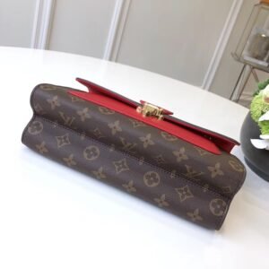 Louis Vuitton Victoire Handbags-27*17*10CM