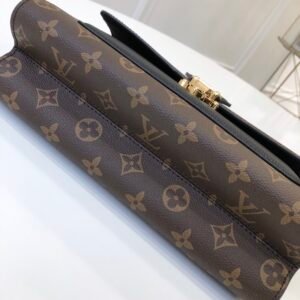 Louis Vuitton Victoire Handbags-27*17*10CM